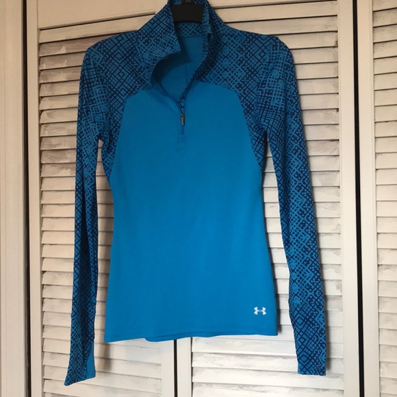 Under Armour Tops - Beautiful Under Armour cold gear pullover